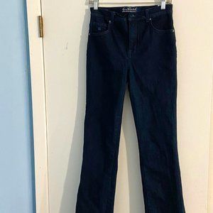Like new Gloria Vanderbilt Allyson jean